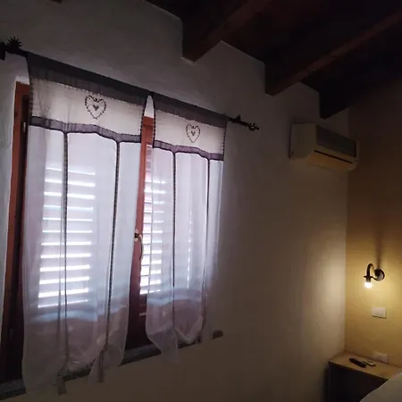 Vendégház Sa Concia Antiga *